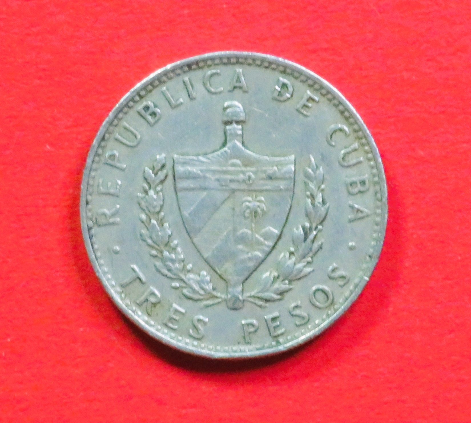 Karibik:  3 Pesos, 1990-1992, gebraucht (used / ss), # C34