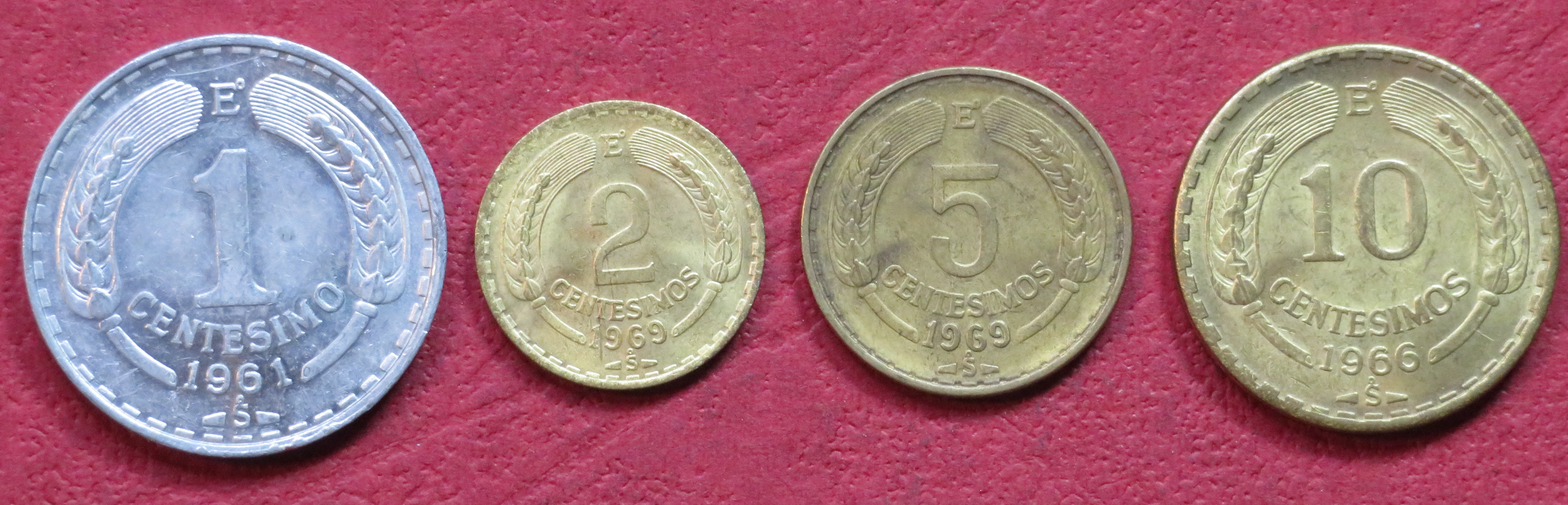 Chile, Set Nr. 1: set of 4 coins, 1-10 Centimos, 1960-70, circulated (USED / VF)