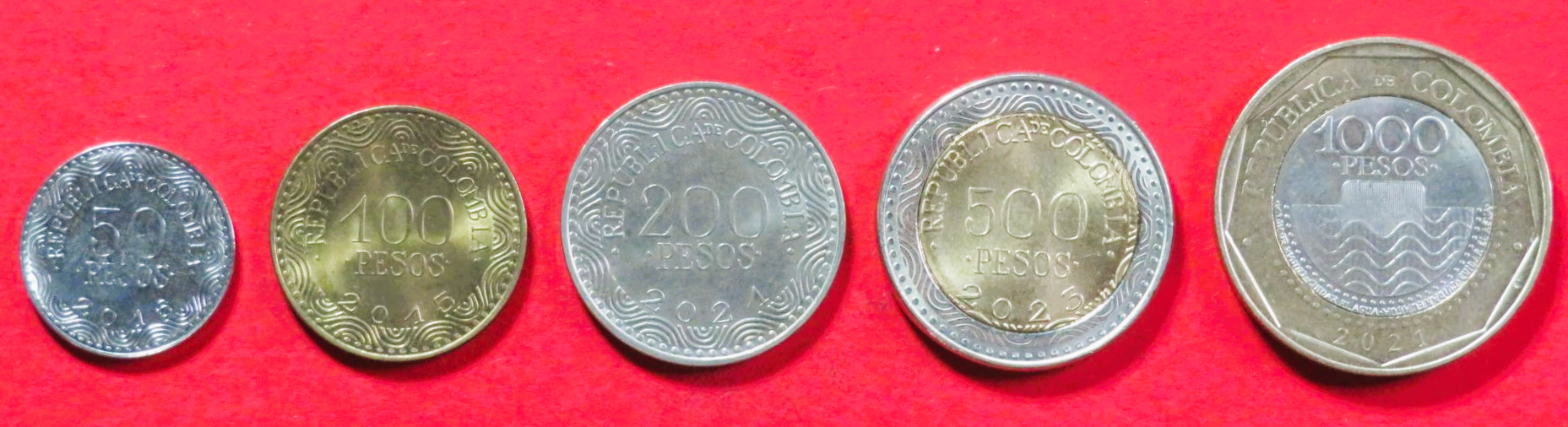 Kolumbien - Set 7:  50/100/200/500/1.000 Pesos, 2012+, gebraucht (used / vz), # 122-126