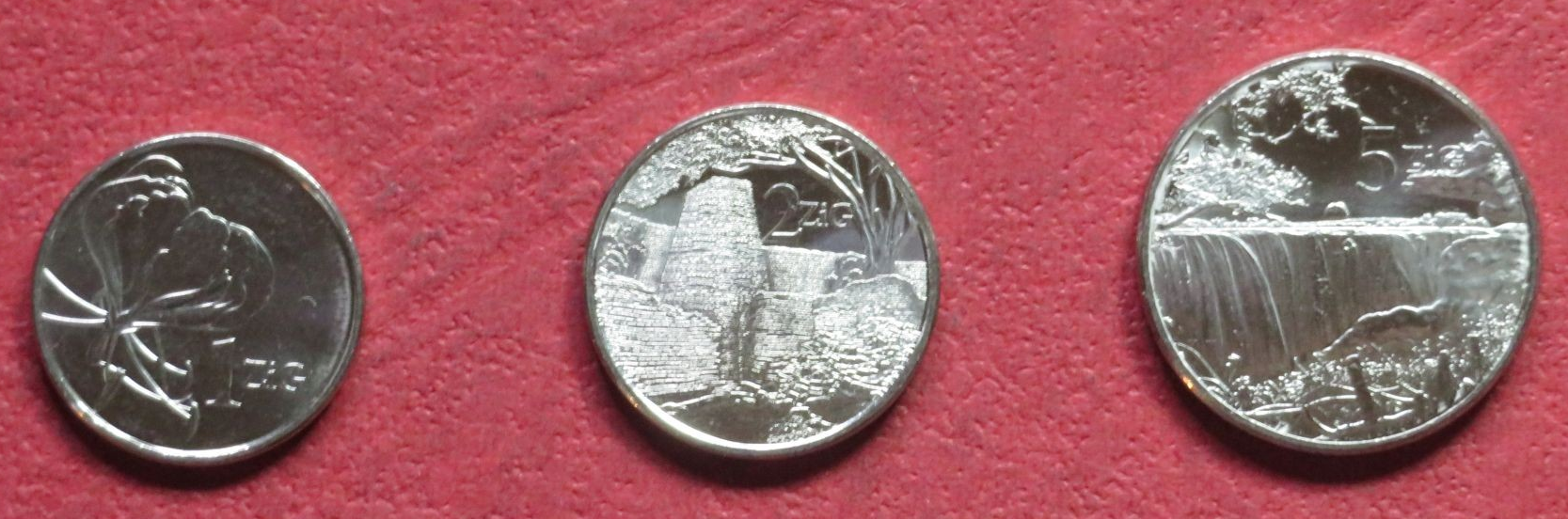 Zimbabwe, Set of 3 coins, 1-5 ZiG, 2024, uncirculated (UNC)
