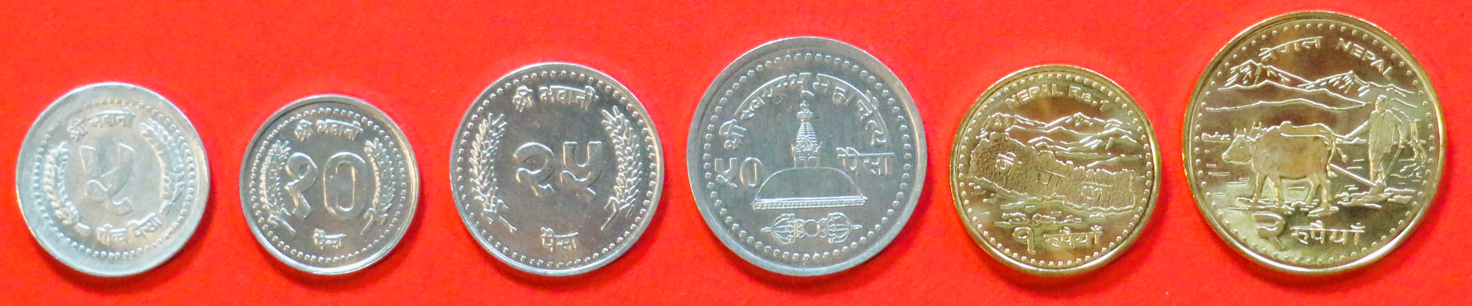 Nepal:  5/10/25/50 Paise + 1/2 Rupien, 1990-2008, unzirkuliert (unc), # 252/328-330/A436/436