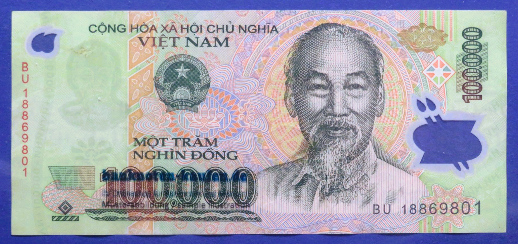 Viet Nam - 100,000 Dong, 2018, circulated (USED / VF), Polymer, P-122