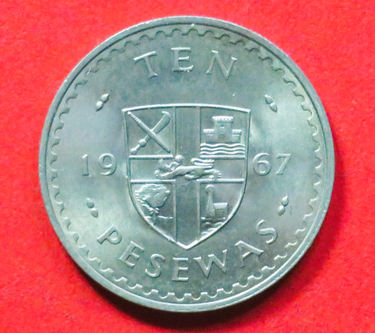 Ghana: 10 Pesewas, 1967-1979, gebraucht (used / vz), # 16