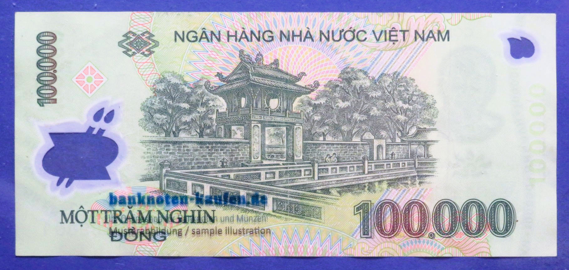 Viet Nam - 100,000 Dong, 2018, circulated (USED / VF), Polymer, P-122