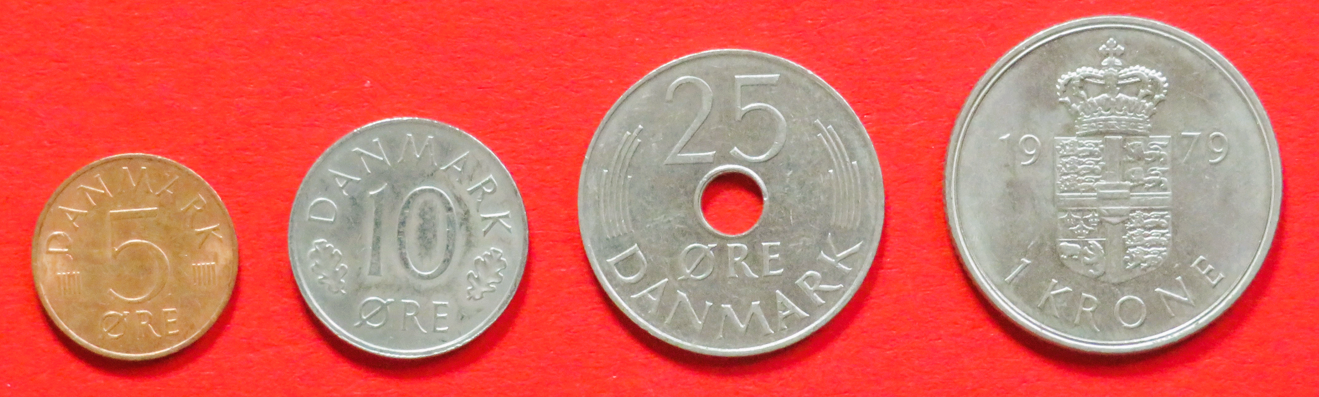 Dänemark - Set 4:  5/10/25 Öre + 1 Krone, 1973-1989, gebraucht (used / ss-vz), # 77-80