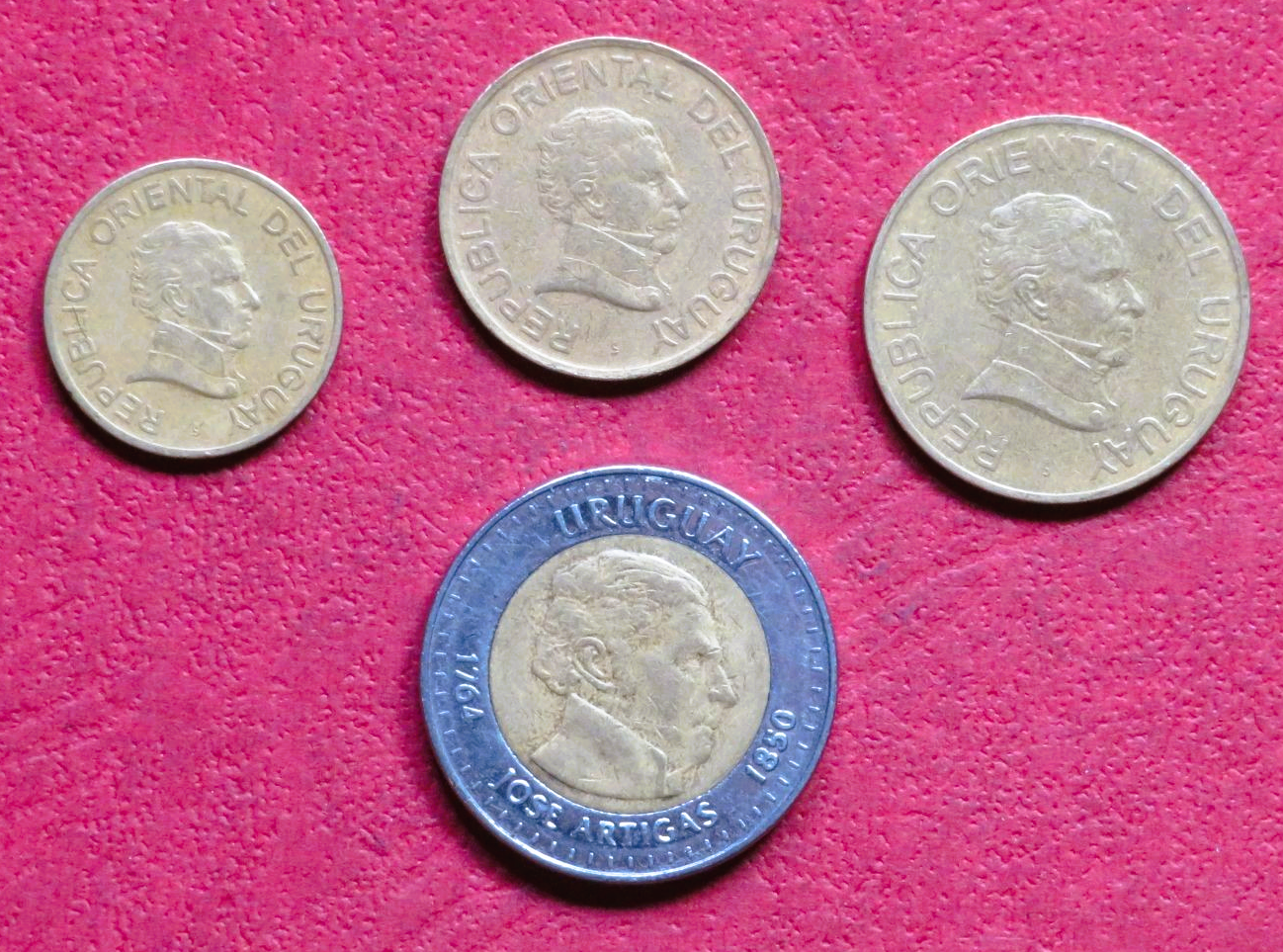 Uruguay - Set 1: 1/2/5/10 Pesos uruguayos,  Serie 1994-2008, gebraucht (USED / ss)