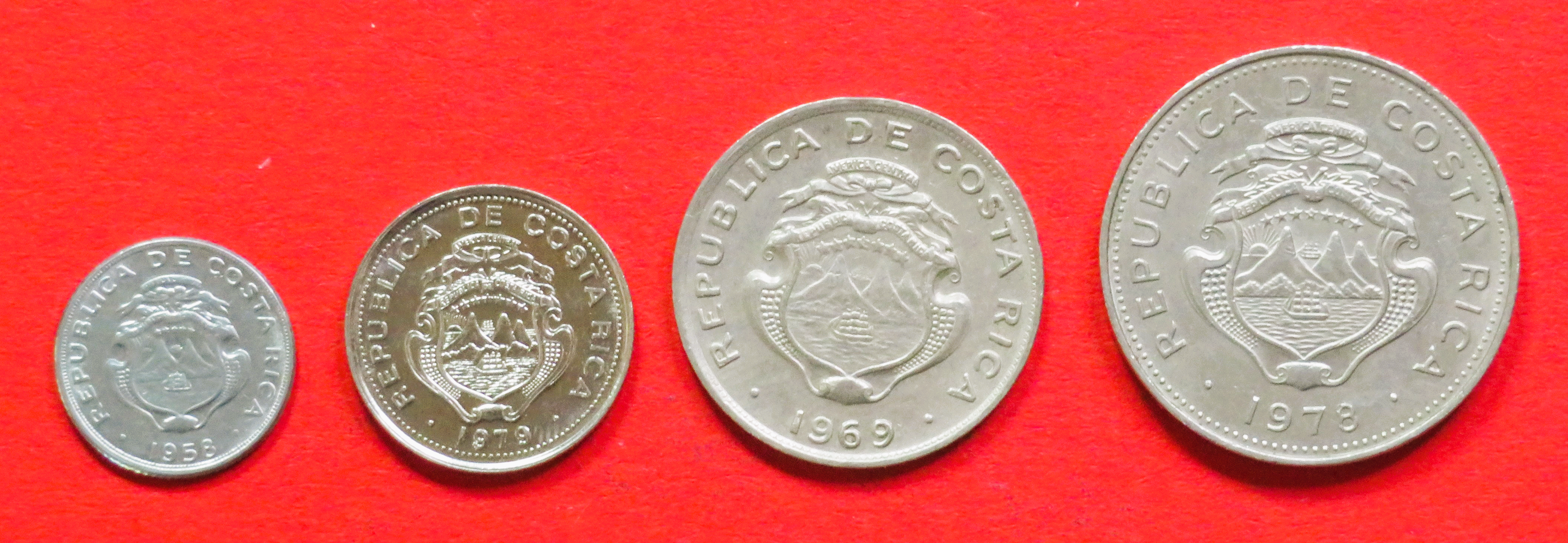 Costa Rica - Set: 5/10/25/50 Centimos, 1958-1979, gebraucht (used / ss-vz), # 33a/42a/43/44