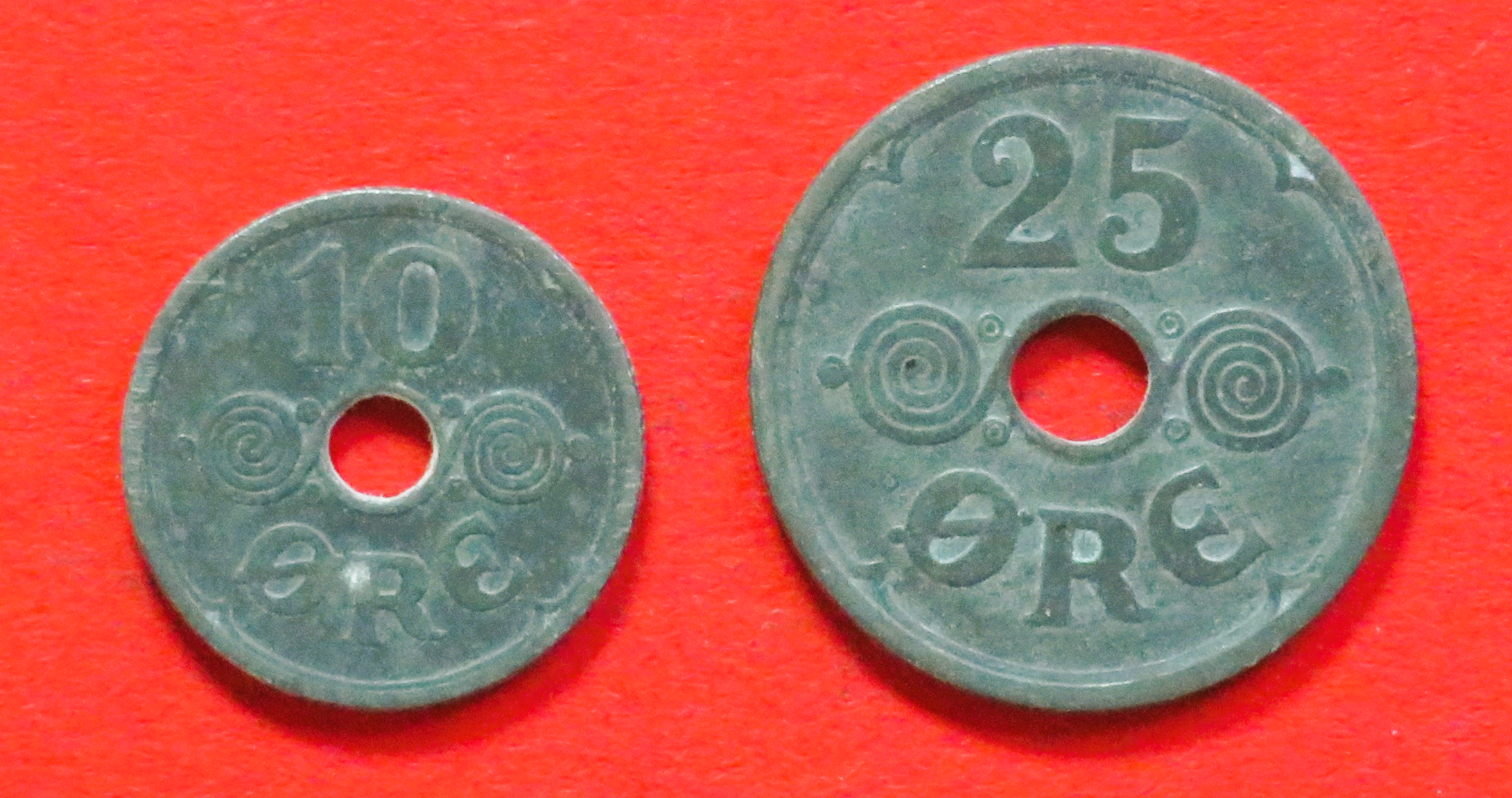 Dänemark - Set:  10/25 Öre, 1941/1942, gebraucht (used / ss), # 38a/39a