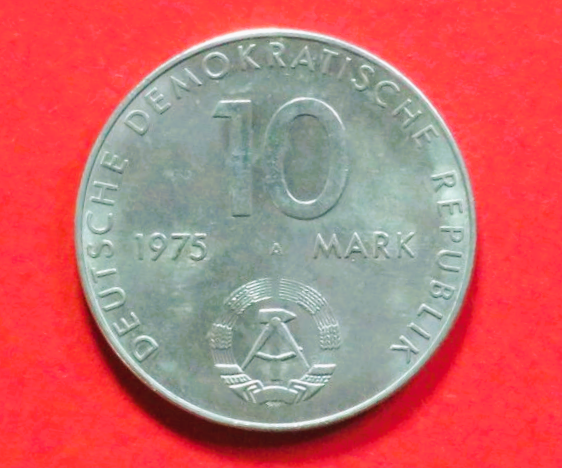 DDR: 10 Mark, 1975, gebraucht (used / ss-vz), Gedenkausgabe, # 54