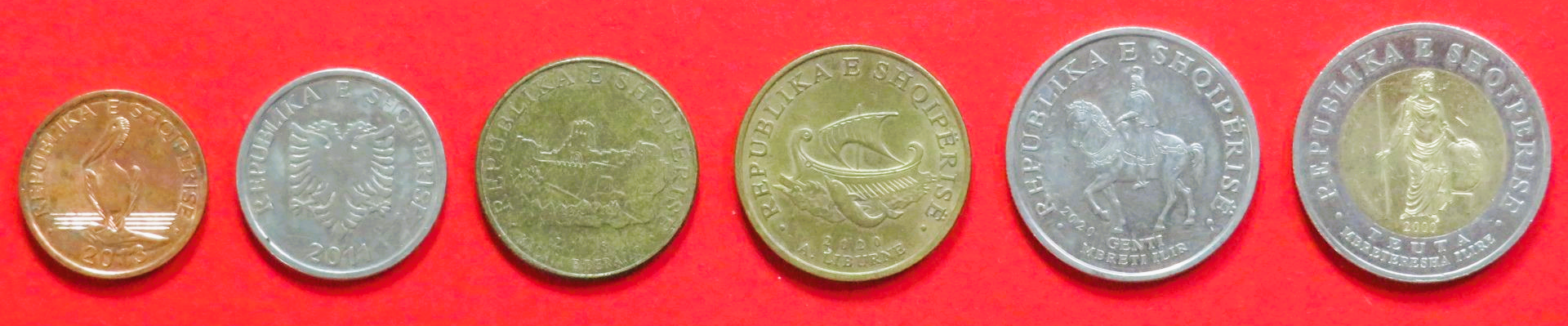 Albanien - Set 1: 1/5/10/20/50/100 Leke, 2000+, gebraucht (used / ss-vz), # 75a-78a,79-80