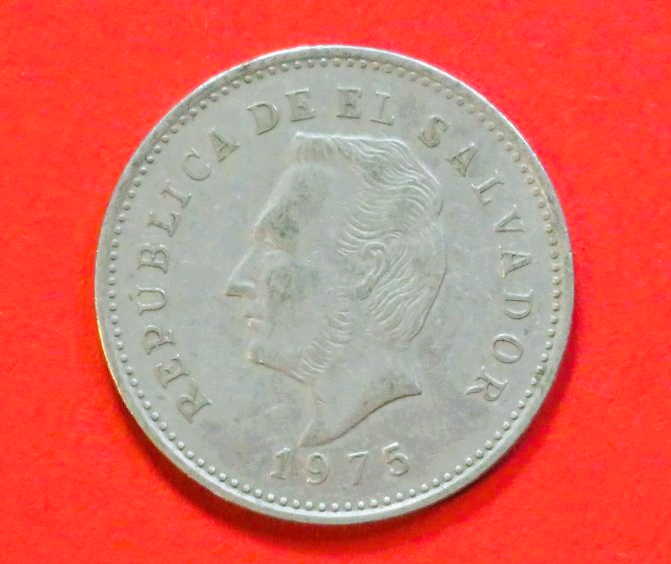 El Salvador: 10 Centavos, 1975, gebraucht (used / ss), # 37