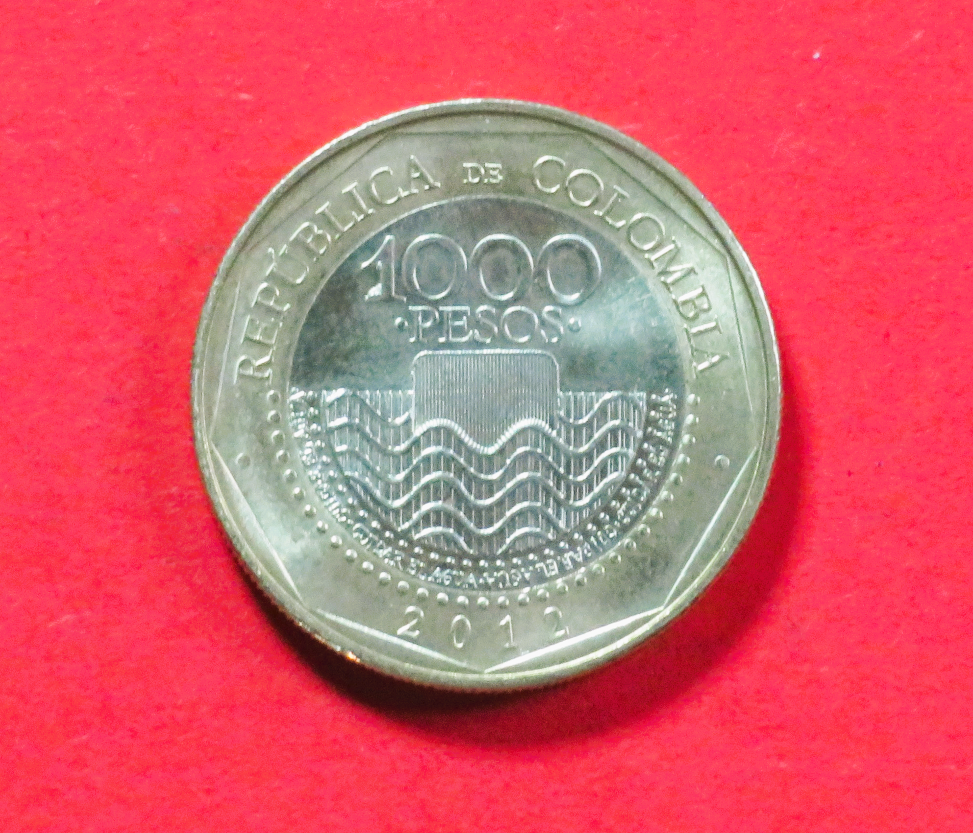 Kolumbien:  1.000 Pesos, 2012+, gebraucht (used / vz), # 126