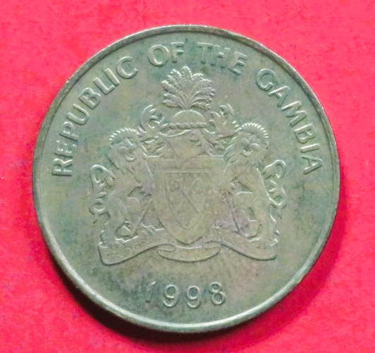 Gambia, 10 Bututs, 1998, gebraucht (used / ss), # 65