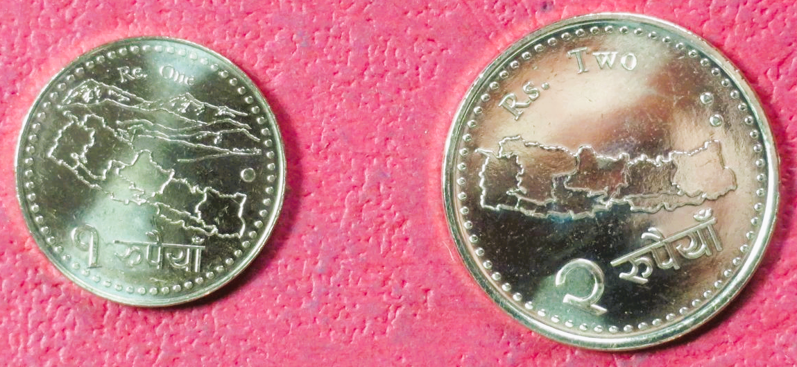 Nepal Set:  2 Münzen, 1+2 Rupien, bankfrisch (UNC)