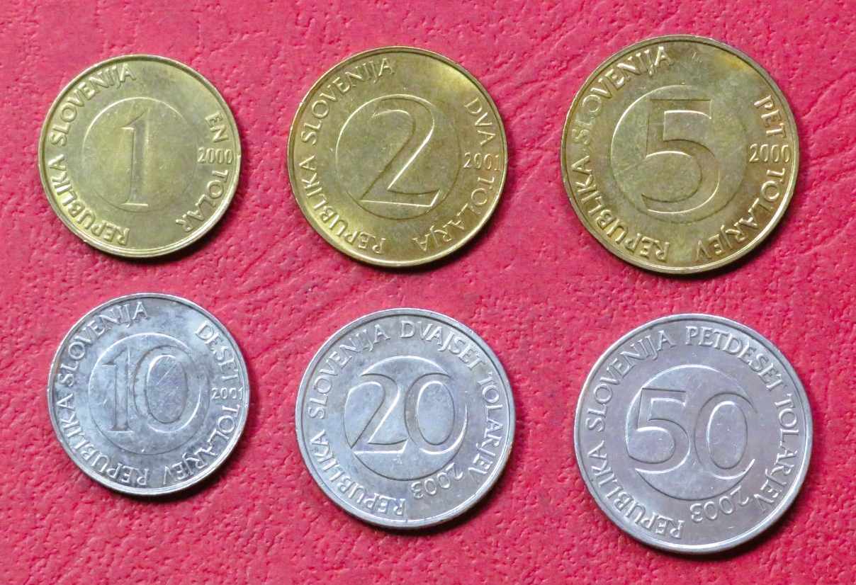 Slovenia - Set 2:  6 coins, 1-50 Tolarjev, circulated (USED / vf)