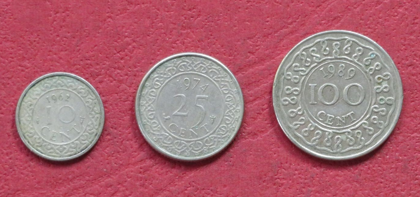 Suriname - Set Nr. 1: set of 3 coins, 10-100 Cent, in use since 1962, USED condition  