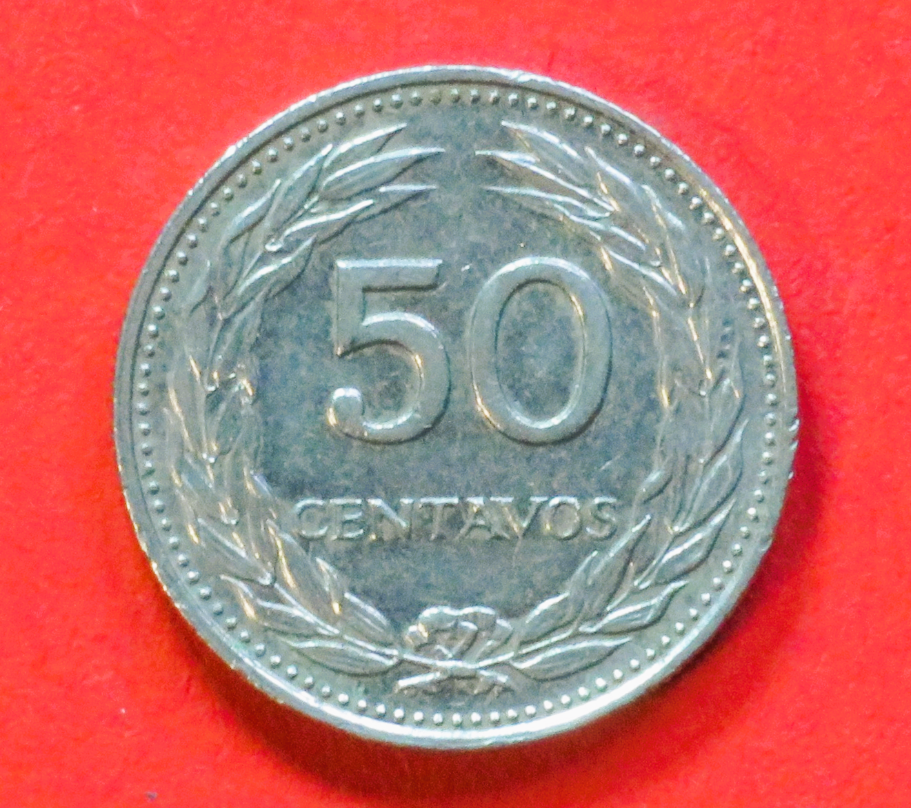 El Salvador: 50 Centavos, 1977, gebraucht (used / ss), # 39a