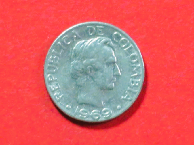Kolumbien:  10 Centavos, 1967-1969, gebraucht (used / ss), # 28a
