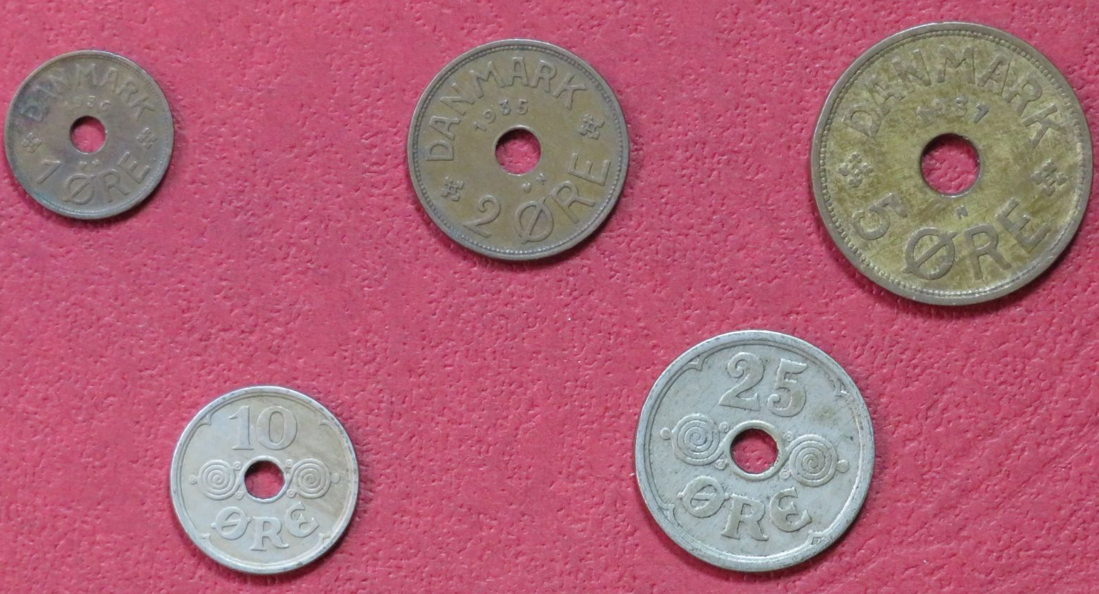Denmark - Set 1: set of 5 coins, 0.01-0.25 Kroner, 1926-1947, circulated (USED / vf)  