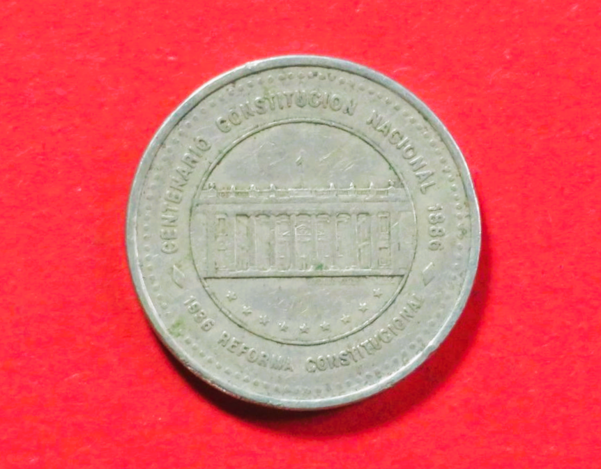 Kolumbien:  50 Pesos, 1986-1989, gebraucht (used / ss), Gedenkausgabe, # 99