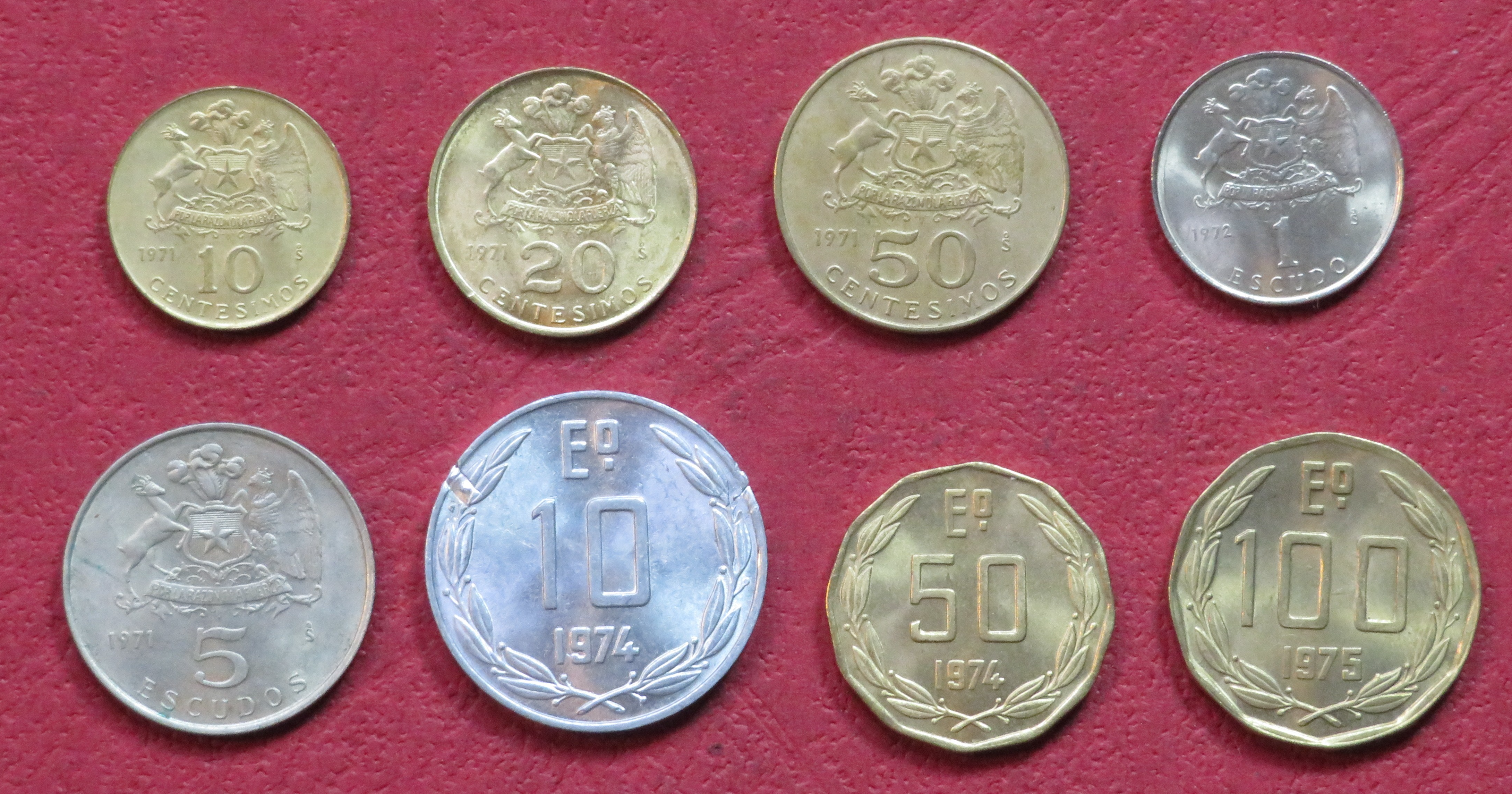 Chile, Set Nr. 2: Set of 8 coins, 0,1-100 Escudos, 1971-75, circulated (USED / VF)