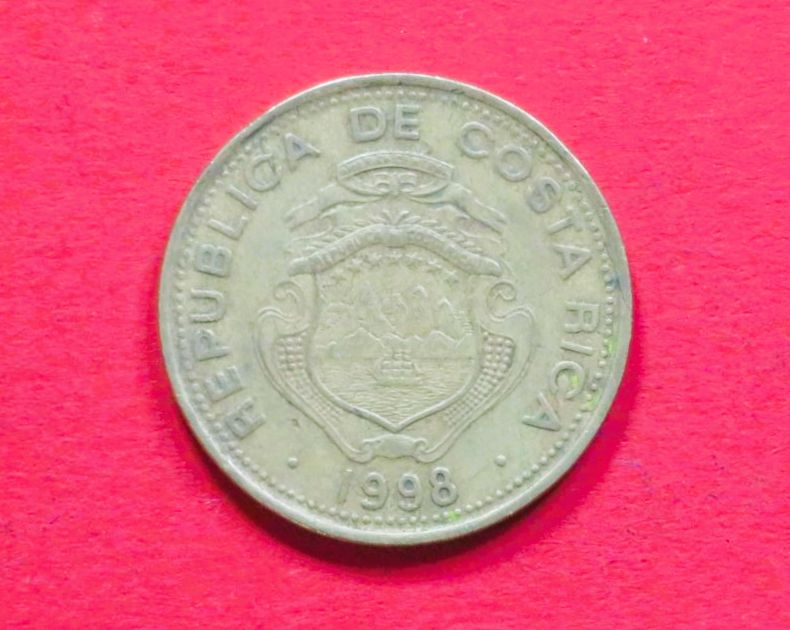 Costa Rica: 100 Colones, 1997/1998, gebraucht (used / ss), # 92a.1 Rs: Innschrift größer